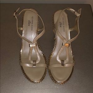 Annie Klein Wedged Cream Sandals